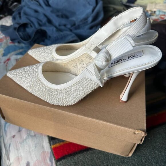 Steve Madden Bri Lace Pearl Bow Heels size 11 - Picture 2 of 5